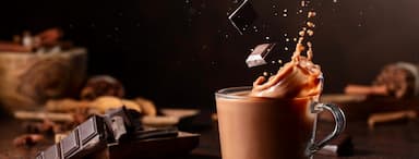 Chocolate quente pode ser cremoso e saudável! Aprenda a receita